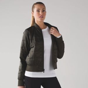 Lululemon Non-Stop Bomber (Reversible)
Dark Olive